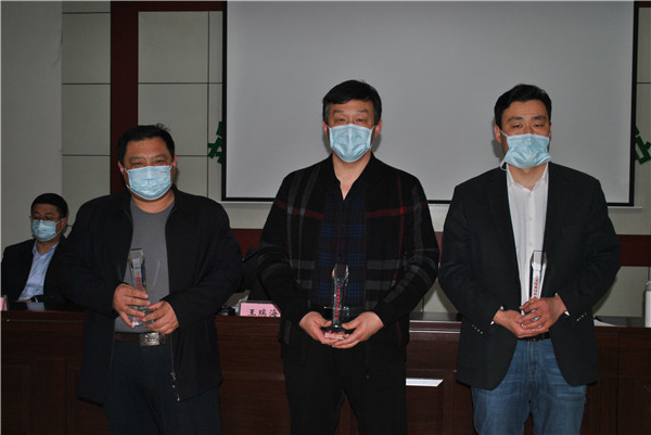 月度科室最佳服务管理奖.jpg 月度科室最佳服务管理奖.jpg