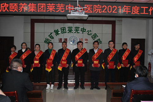 技术标兵_副本.jpg 技术标兵_副本.jpg