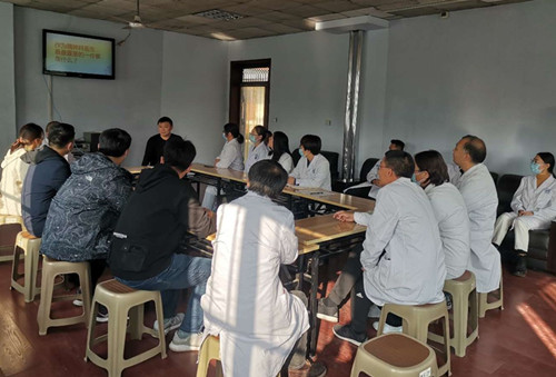 精神科培训_副本.jpg 精神科培训_副本.jpg