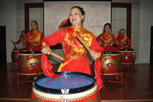 2、鼓舞:龙腾盛世开场_副本.jpg 2、鼓舞:龙腾盛世开场_副本.jpg
